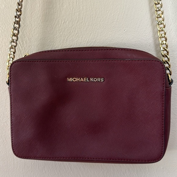 Michael Kors Red Crossbody Bag with gold chain detail - Picture 1 of 9